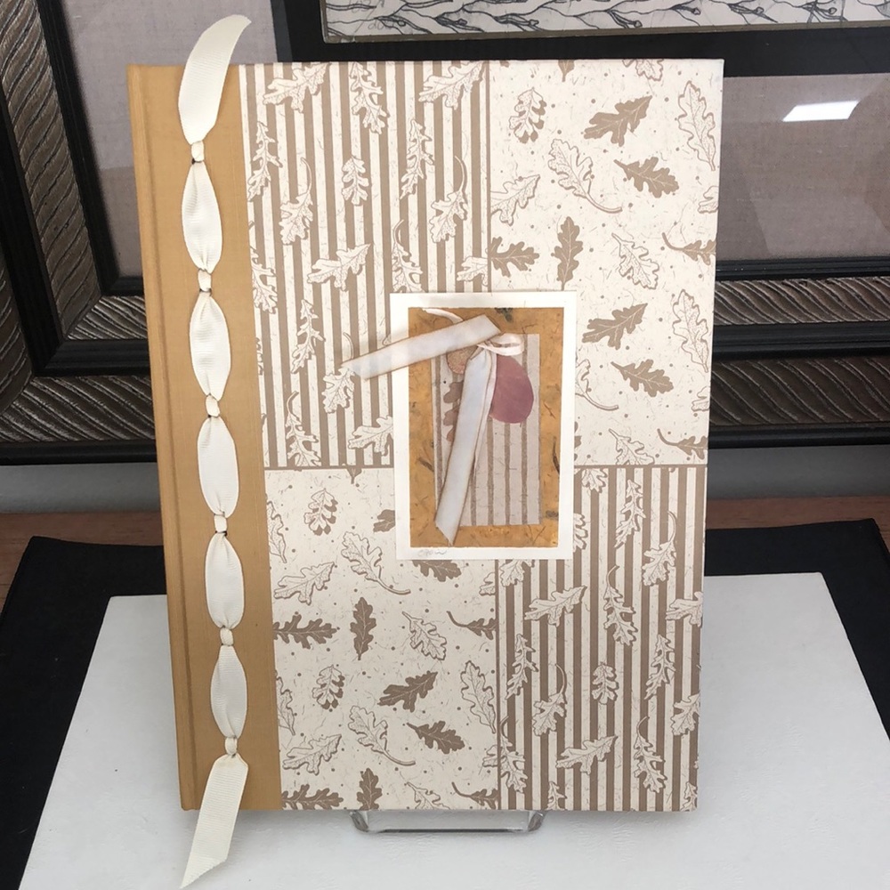 Vintage Keepsake Book (1997)